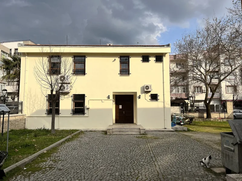 Múzeum v Akhisare (Akhisar Müzesi): sprievodca expozíciou a návštevou