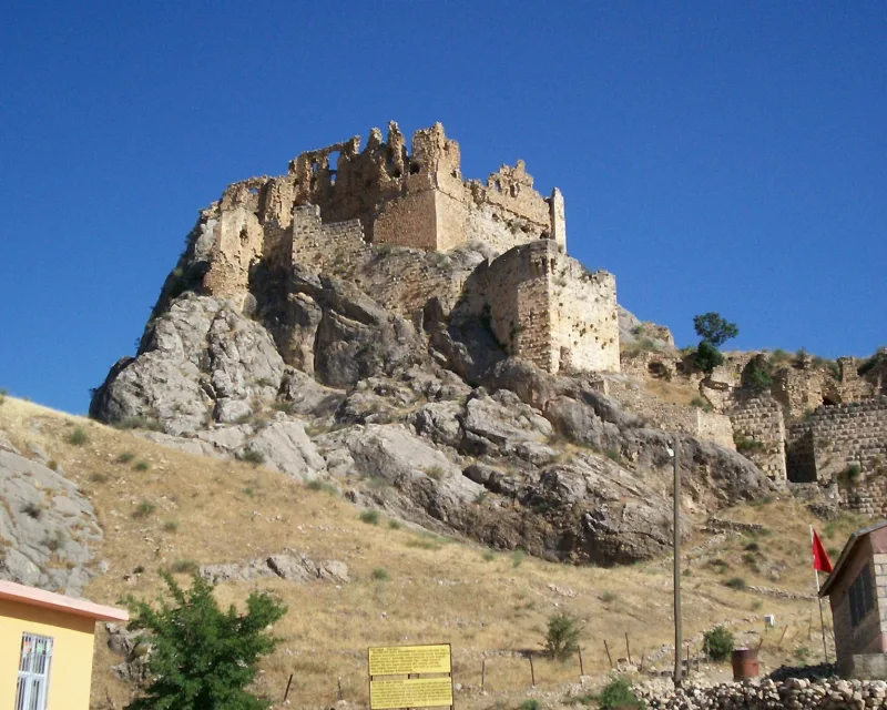 Kâhta — туристические ворота к горе Nemrut и Коммагене
