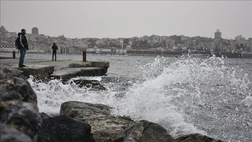 Meteoroloogia tugev tormihoiatus merede eest