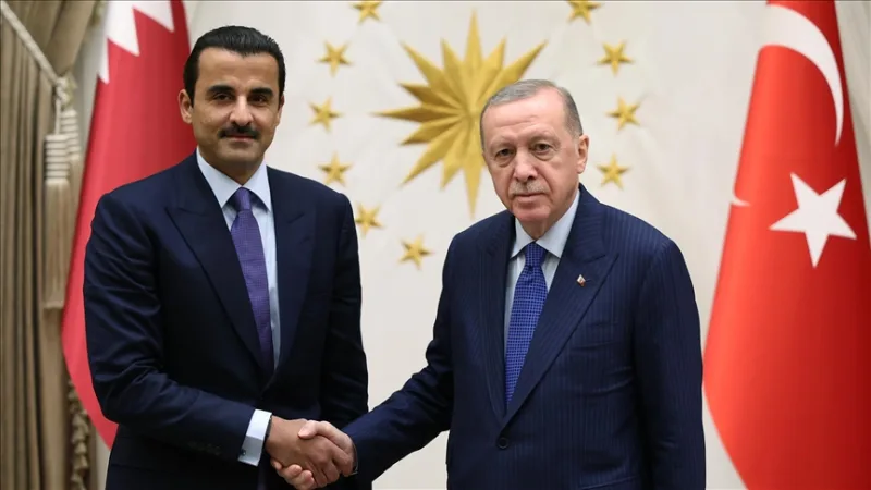 O Presidente Erdoğan conversou por telefone com o Emir do Catar, Al Sani