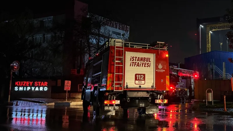 מתבצע כיבוי שריפה שפרצה באוניית מטען יבש בטוזלה