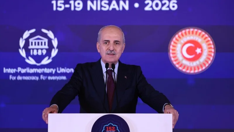Kurtulmuş, a Török Nagygyűlés elnöke: Mindannyian szemtanúi vagyunk annak, ahogy a világrendszer intézményei és szabályai működésképtelenné válnak